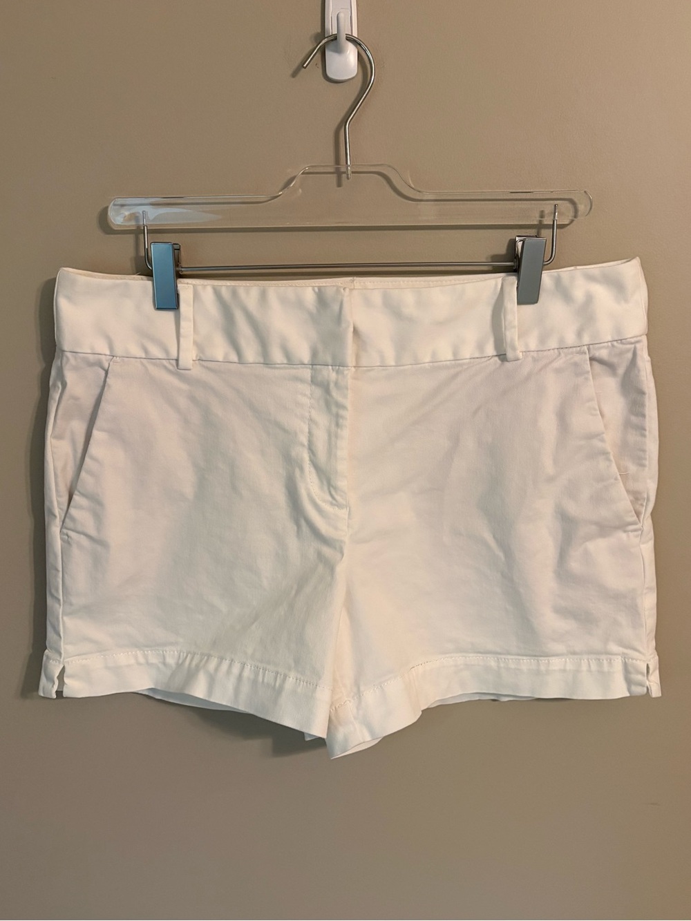 LOFT The Riviera Short White Cotton  | Women's Sz 8